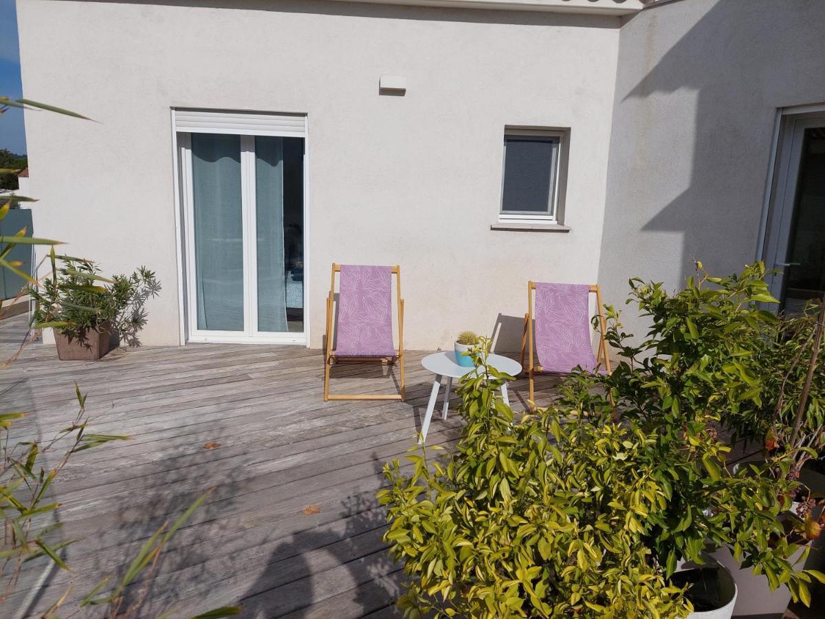 Chez Lydie et Hervé Nans-les-Pins Esterno foto